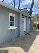 /international/us/5215-marlboro-pike-capitol-heights-md-110110270832/