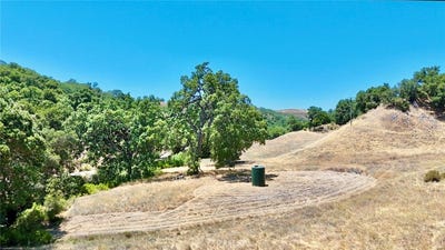 /international/us/74921-copperhead-road-bradley-ca-110098210823/