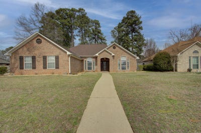 /international/us/122-corley-circle-wake-village-tx-110108094258/