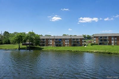 /international/us/1928-klingensmith-road-bloomfield-twp-mi-110108360222/