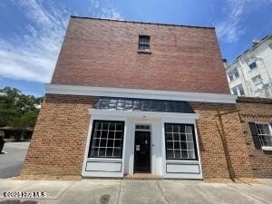 /international/us/102-w-eden-street-edenton-nc-110100313968/