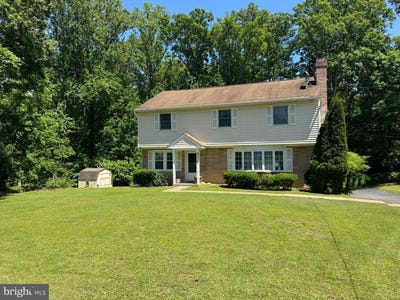/international/us/3901-glenbrook-rd-fairfax-va-110099821759/