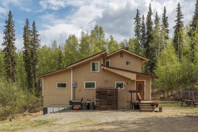 /international/us/3274-helen-place-fairbanks-ak-110108549085/