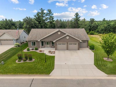 /international/us/1510-klevene-circle-wisconsin-rapids-wi-110119309533/