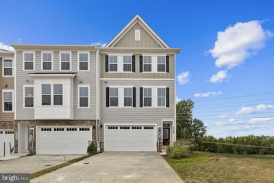 /international/us/9640-killenney-place-waldorf-md-110106252852/
