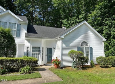 /international/us/839-saint-catherines-drive-wake-forest-nc-110108572898/