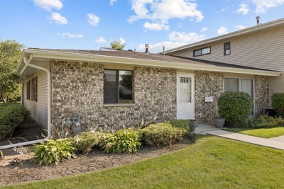 /international/us/117-cotuit-court-schaumburg-il-110109119338/
