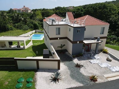 /international/us/40-roble-valley-humacao-pr-110088317966/