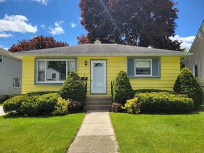 /international/us/135-e-burnett-street-beaver-dam-wi-110108073712/