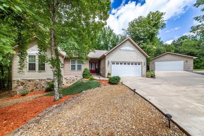 /international/us/126-mountain-ranch-drive-fairfield-bay-ar-110098322472/