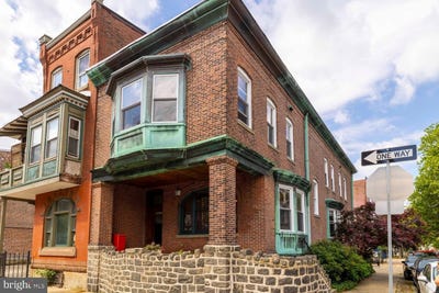 /international/us/328-n-39th-street-philadelphia-pa-110108667506/