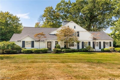/international/us/833-s-prospect-avenue-hartville-oh-110098546078/