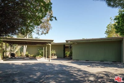 /international/us/2885-edgewick-rd-glendale-ca-110108740092/