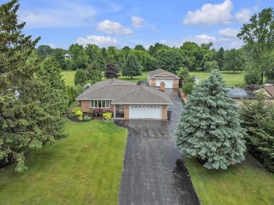 /international/us/6524-green-ridge-dr-mount-pleasant-wi-110100307928/