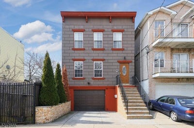 /international/us/131-armstrong-ave-jersey-city-nj-110106565829/