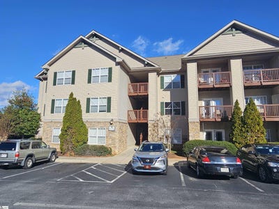 /international/us/713-harts-cove-way-seneca-sc-110107076759/