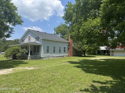 /international/us/1885-nc-306-grantsboro-nc-110099906335/