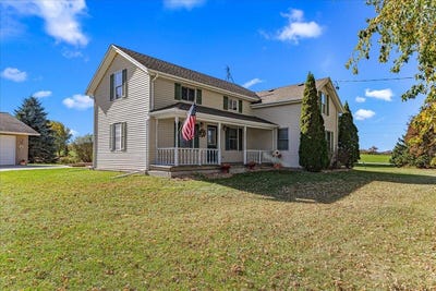 /international/us/w5689-county-road-w-adell-wi-110107547986/