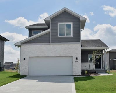 /international/us/710-se-drumlin-drive-waukee-ia-110107243237/