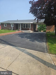 /international/us/438-maple-street-columbia-pa-110100089919/