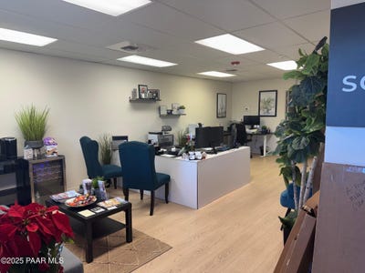 /international/us/8841-e-florentine-rd-suite-c-prescott-valley-az-110104415567/