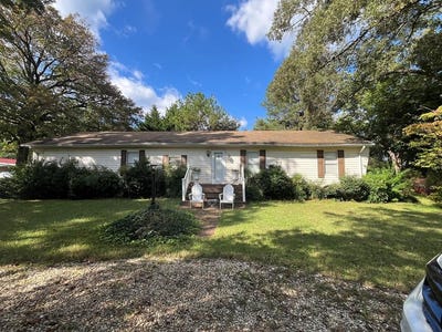 /international/us/308-randolph-st-phenix-va-110102755910/