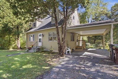 /international/us/314-chester-knoll-drive-bennington-vt-110110268647/