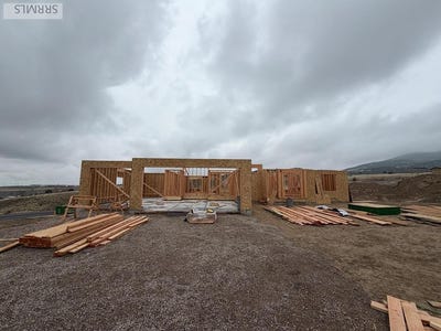 /international/us/1714-dumas-circle-pocatello-id-110106732281/