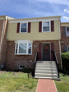 /international/us/2709-newton-court-blacksburg-va-110109011596/