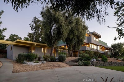/international/us/19950-collier-street-woodland-hills-ca-110107085708/