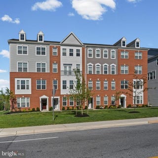 /international/us/7736-a-port-capital-drive-elkridge-md-110107508037/