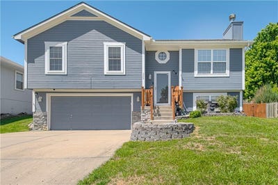 /international/us/208-hampton-drive-smithville-mo-110107844322/