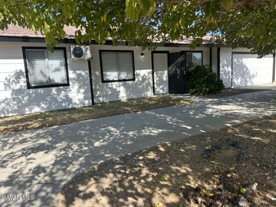 /international/us/21400-jupiter-place-california-city-ca-110110366807/
