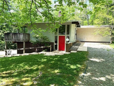 /international/us/126-stony-creek-drive-millersburg-oh-110108532228/