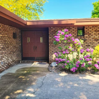 /international/us/1519-moccasin-trail-benton-harbor-mi-110108575879/