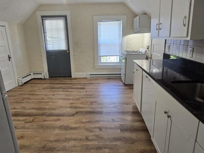 /international/us/347-hollis-street-framingham-ma-110108874022/