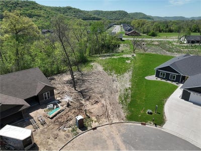 /international/us/604-hickory-court-la-crescent-mn-110099542075/?lang=zh-cn