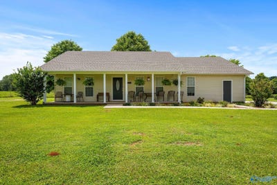 /international/us/71-county-road-176-moulton-al-110100456015/