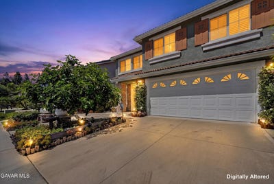 /international/us/7-carriage-drive-irvine-ca-110108347878/