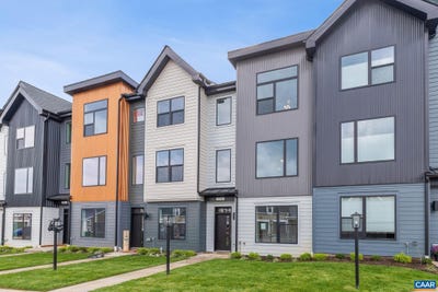 /international/us/2035-larkin-ave-crozet-va-110110268200/