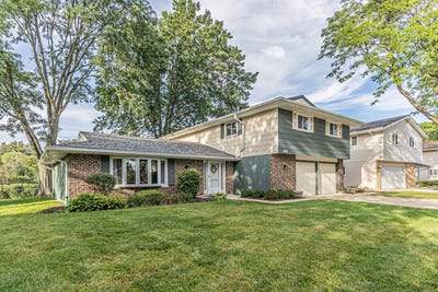 /international/us/864-pinehurst-lane-schaumburg-il-110110353919/