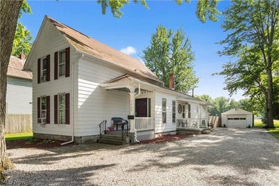 /international/us/1365-east-avenue-elyria-oh-110108576228/