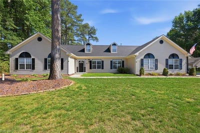 /international/us/616-country-club-boulevard-chesapeake-va-110108279815/