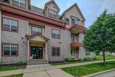 /international/us/1005-liberty-boulevard-sun-prairie-wi-110100153388/