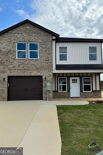 /international/us/262-beau-claire-circle-byron-ga-110106624478/