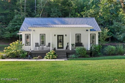 /international/us/852-old-state-rd-tellico-plains-tn-110110029047/