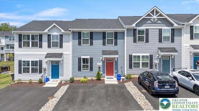 /international/us/2105-cross-country-road-northampton-boro-pa-110101124145/