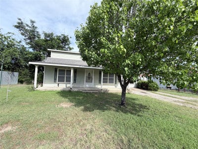 /international/us/403-n-reagan-street-hamilton-tx-110108357577/