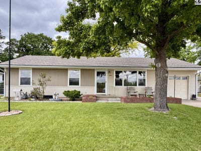 /international/us/403-s-william-st-hutchinson-ks-110107845822/