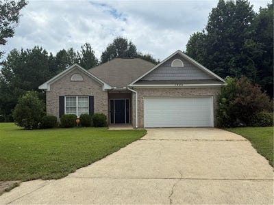 /international/us/1900-arbor-lane-opelika-al-110100987264/